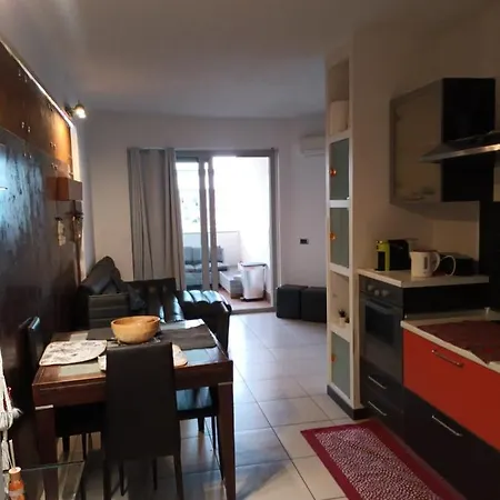 La Torre Apartment Latina Exterior photo
